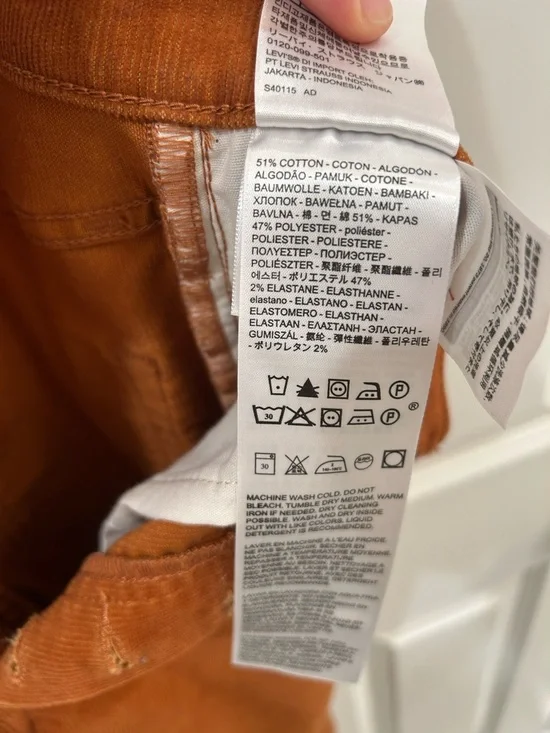 Levi's Premium Ribcage Flare Corduroy Pants Burnt Orange Rust High Rise Size 24 - Picture 12 of 15